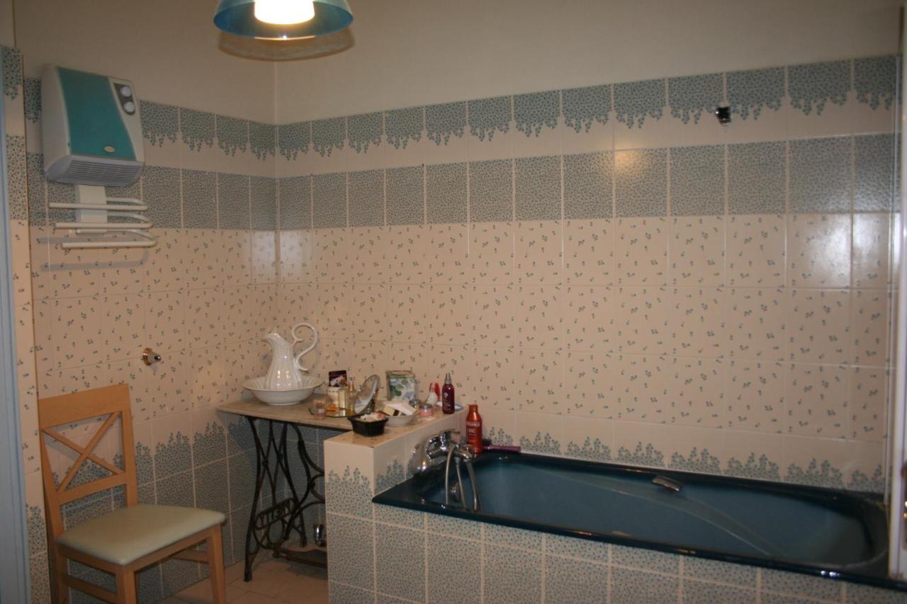 אביניון Le Mas Des Dames Appartement מראה חיצוני תמונה